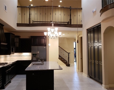 9014 Meacom Drive - Photo Thumbnail 4