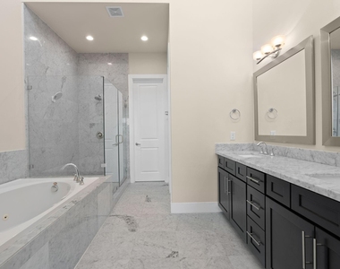 1212 W Dallas Street - Photo Thumbnail 20
