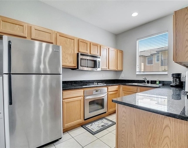 2713 Bushman Drive - Photo Thumbnail 30