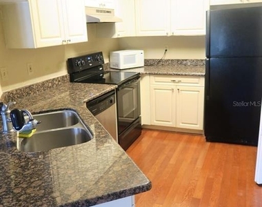 2550 N Alafaya Trail - Photo Thumbnail 5