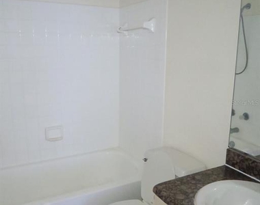 2550 N Alafaya Trail - Photo Thumbnail 14