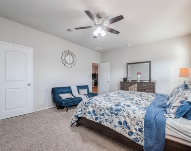 21311 Orono Heights Trail - Photo Thumbnail 24