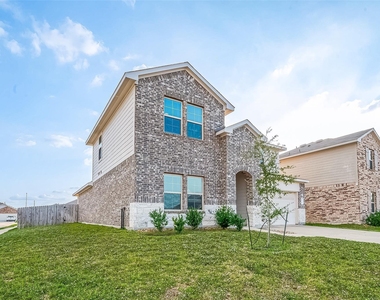 21311 Orono Heights Trail - Photo Thumbnail 1