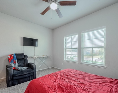 21311 Orono Heights Trail - Photo Thumbnail 21