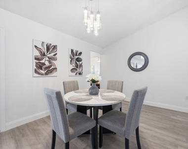 437 Grand Reserve Drive - Photo Thumbnail 12