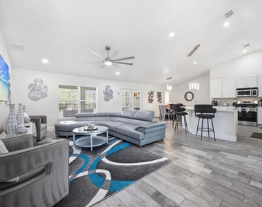 437 Grand Reserve Drive - Photo Thumbnail 28