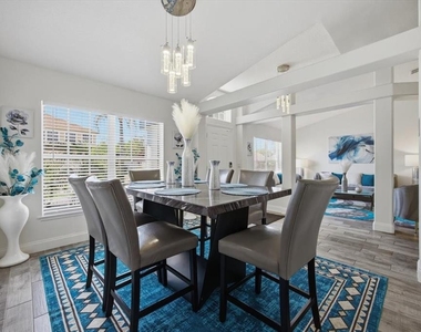 437 Grand Reserve Drive - Photo Thumbnail 7