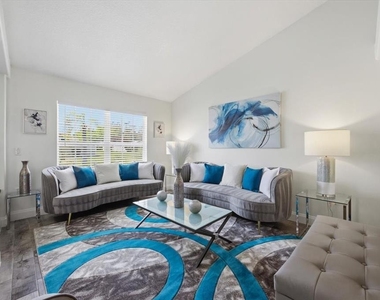 437 Grand Reserve Drive - Photo Thumbnail 9