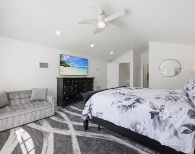 437 Grand Reserve Drive - Photo Thumbnail 27