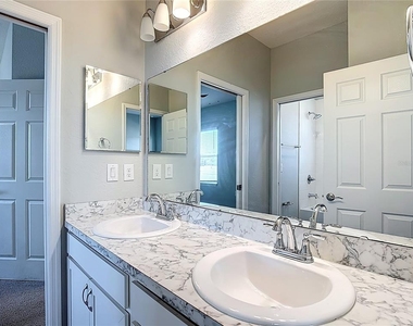 840 Sydney Street - Photo Thumbnail 33