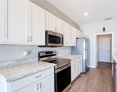 840 Sydney Street - Photo Thumbnail 10