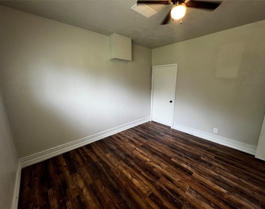 741 13th Street - Photo Thumbnail 6