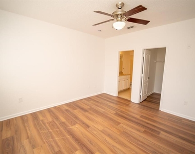 12106 Poppy Field Lane - Photo Thumbnail 20