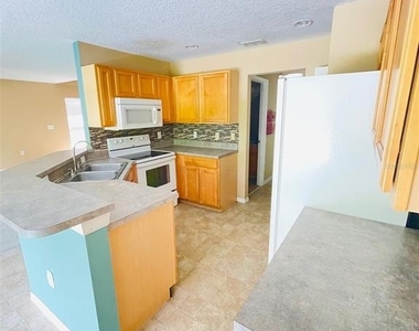 155 Owenshire Circle - Photo Thumbnail 6
