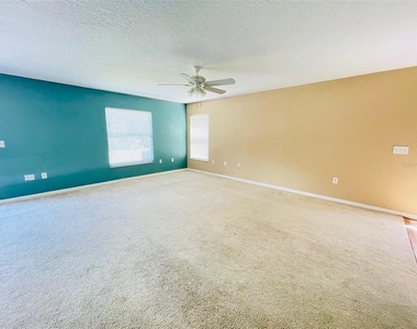 155 Owenshire Circle - Photo Thumbnail 3