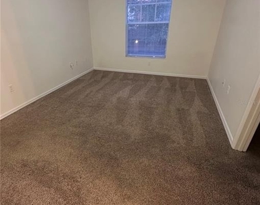 5554 Metrowest Boulevard - Photo Thumbnail 14