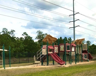5554 Metrowest Boulevard - Photo Thumbnail 26