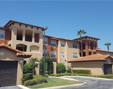 5554 Metrowest Boulevard - Photo Thumbnail 2