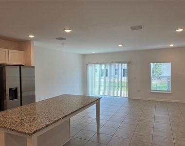 3596 Summit View Way - Photo Thumbnail 7