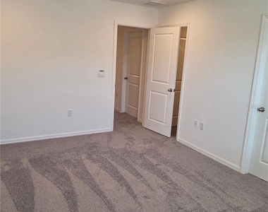 3596 Summit View Way - Photo Thumbnail 35
