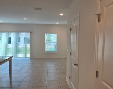 3596 Summit View Way - Photo Thumbnail 6