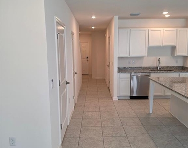 3596 Summit View Way - Photo Thumbnail 18
