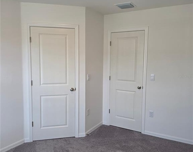 3596 Summit View Way - Photo Thumbnail 24