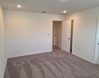 3596 Summit View Way - Photo Thumbnail 34