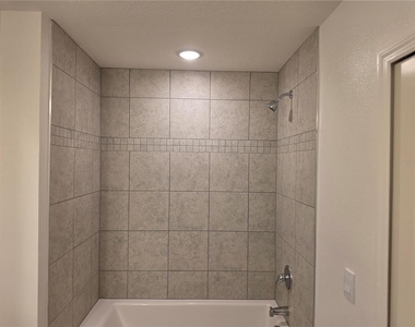 3596 Summit View Way - Photo Thumbnail 33