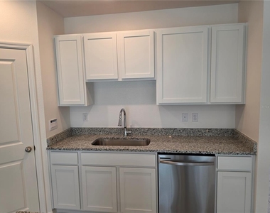 3600 Summit View Way - Photo Thumbnail 20