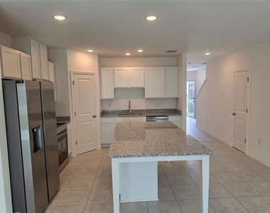 3600 Summit View Way - Photo Thumbnail 14