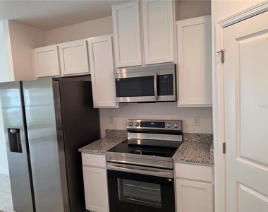 3600 Summit View Way - Photo Thumbnail 15