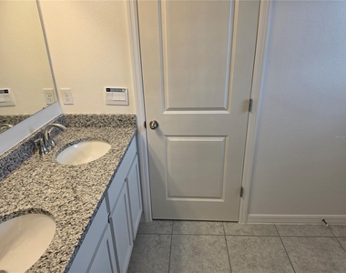 3600 Summit View Way - Photo Thumbnail 47