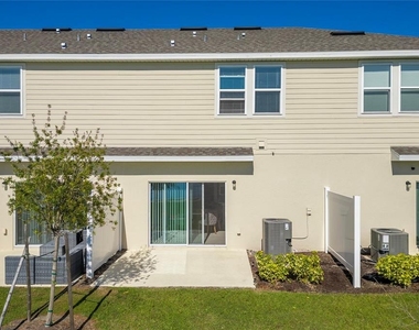 5131 Quakers Place - Photo Thumbnail 10