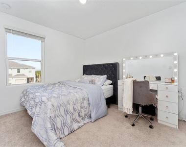 5131 Quakers Place - Photo Thumbnail 17