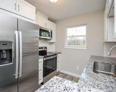 6522 De Priest Street - Photo Thumbnail 4