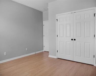 15002 Ozzi Street - Photo Thumbnail 16