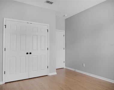 15002 Ozzi Street - Photo Thumbnail 19