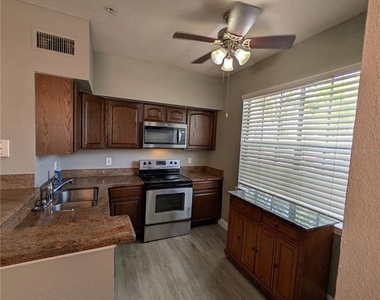 2632 Robert Trent Jones Drive - Photo Thumbnail 12