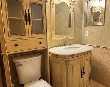 7123 Yacht Basin Avenue - Photo Thumbnail 25