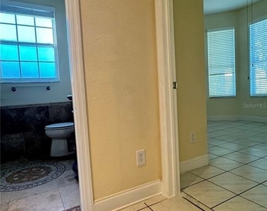 7123 Yacht Basin Avenue - Photo Thumbnail 18