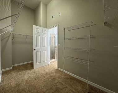 11813 Via Lucerna Circle - Photo Thumbnail 15