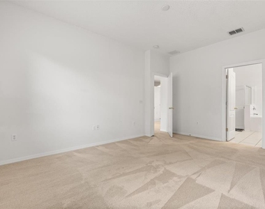 9406 Candice Court - Photo Thumbnail 19