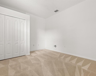 9406 Candice Court - Photo Thumbnail 18
