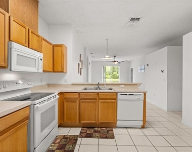 9406 Candice Court - Photo Thumbnail 14