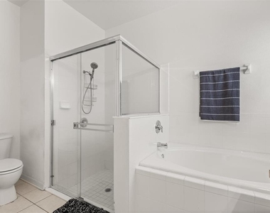 9406 Candice Court - Photo Thumbnail 25