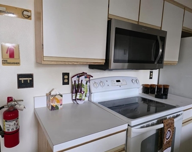 2456 Sweetwater Club Circle - Photo Thumbnail 2