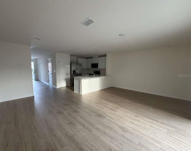 1814 Lindens Street - Photo Thumbnail 2