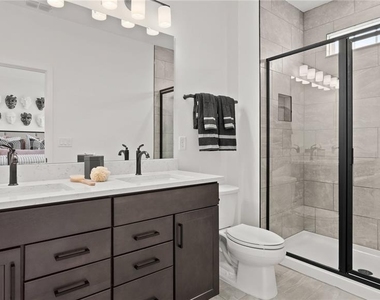 6678 Juneberry Way - Photo Thumbnail 18