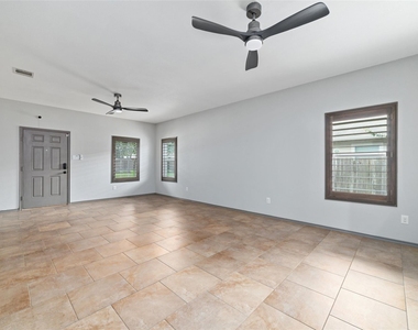 5115 Whitebridge Lane - Photo Thumbnail 14